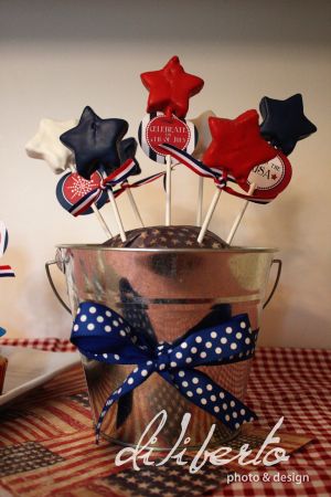 Fourth Cake Pops Only_sm.jpg